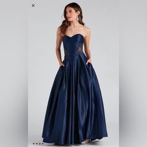 Prom dress